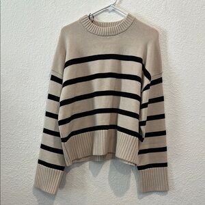 H&M Cream and Black Crew Neck Sweater